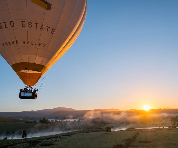 Hotair ballooning in Victoria's Yarra Valley